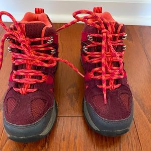Girls hiking boots size 13. Maroon and orange.